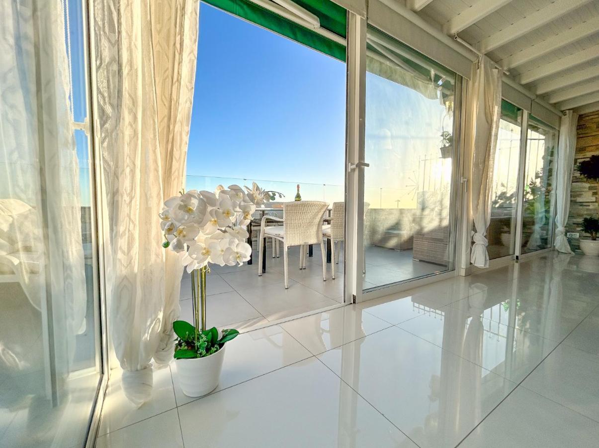 Penthouse Of Views Los Cristianos Los Cristianos  Exterior foto